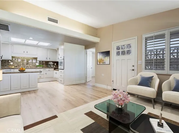 13300 Twin Hills Dr APT 46A, Seal Beach, CA 90740