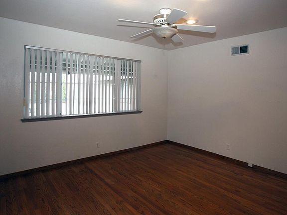 4th image of 1818 Little Branham Ln