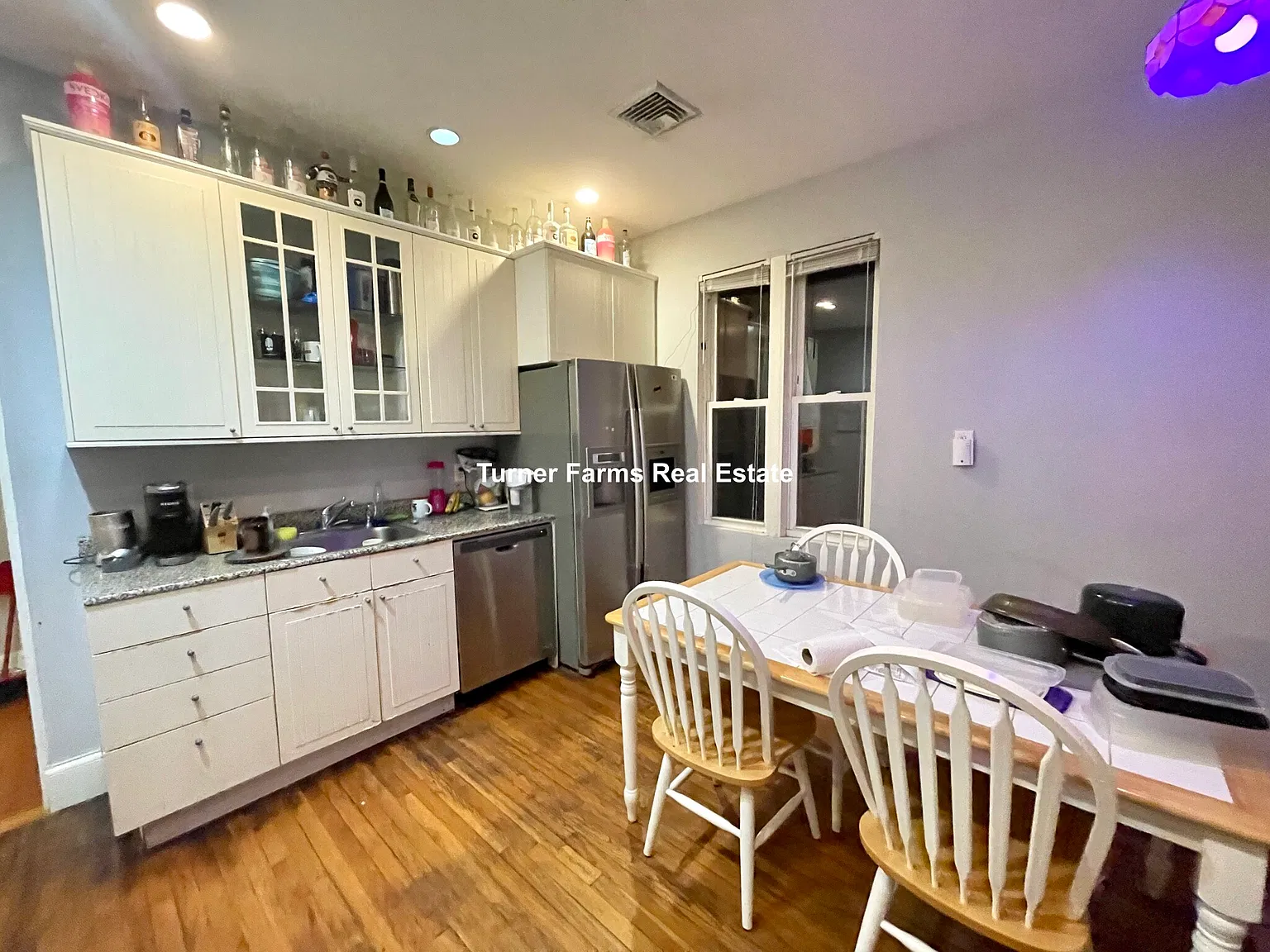 4 bed, 9999 sqft, $6,999 — Photo 1