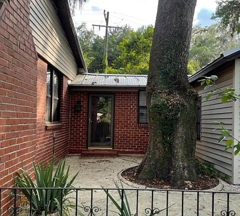 5th image of 6328 San Jose Blvd