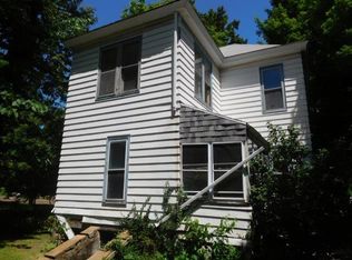 819 Grove St, Alton, IL 62002