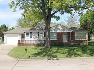 709 Rowe Ln, Columbia, MO 65203