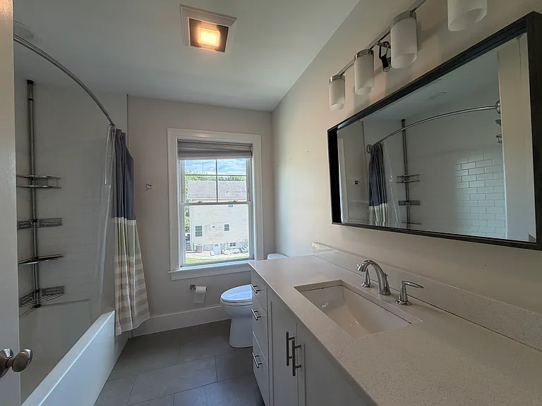 896 Chestnut St #2 — Photo 19