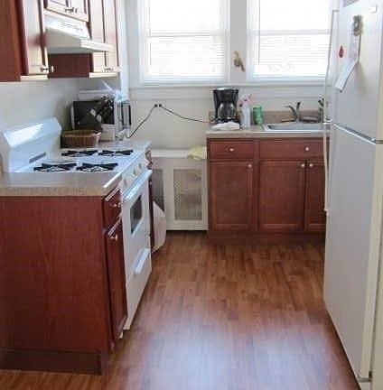 5th image of 352 Linden Pl