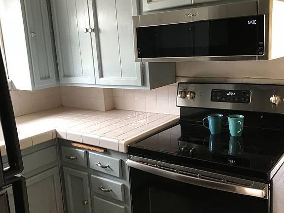 4th image of 9262 Lemon Ave