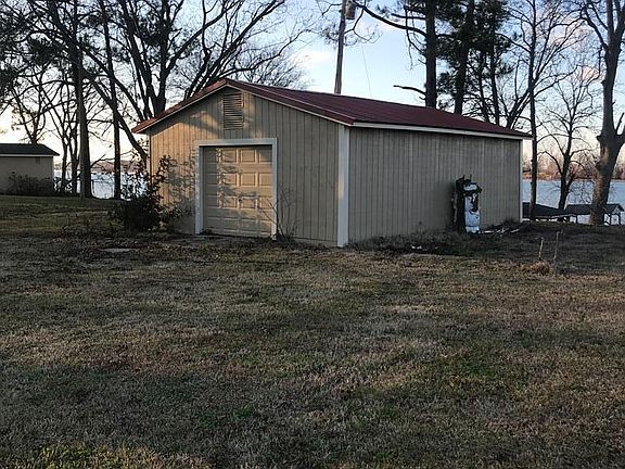 2nd image of 4811 E Highway 82