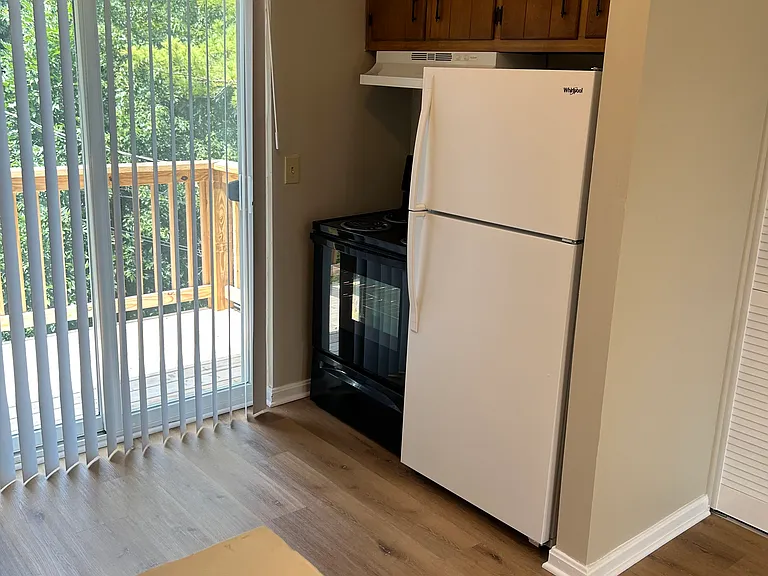 2809 Frontier Ct #3 — Photo 4