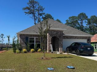 17813 Kelso Dr, Diberville, MS 39540