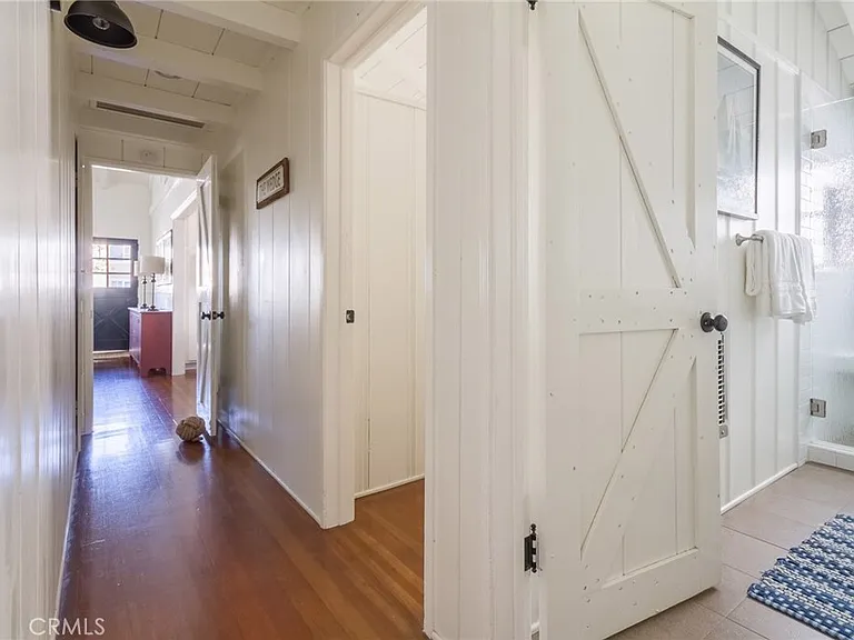 1905 E Balboa Blvd — Photo 10