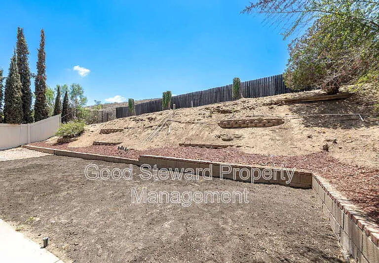 734 Morita Dr — Photo 32