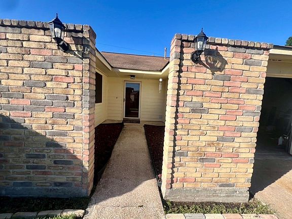 2nd image of 17010 Sunview Ct