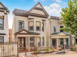 752 E 225th St, Bronx, NY 10466