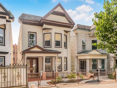 752 E 225th Street, Bronx, NY, 10466