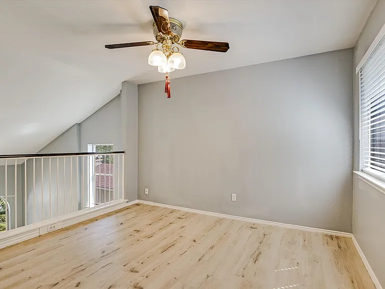 17253 Tobermory Dr — Photo 9