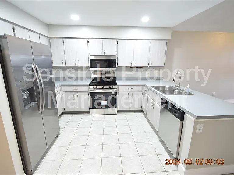 23223 Club Villas Dr #23223 — Photo 8