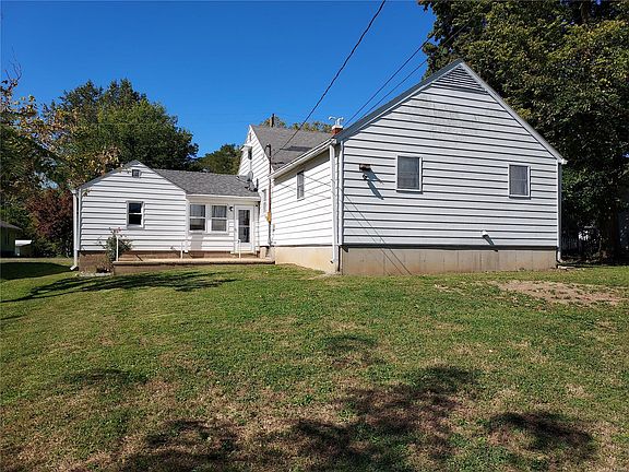 5th image of 310 S 6th St