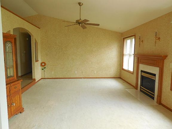 5th image of 2404 W Heaven View Ln