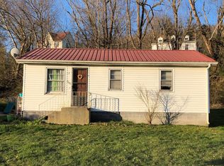 311 Larimer Ln, Tazewell, VA 24651