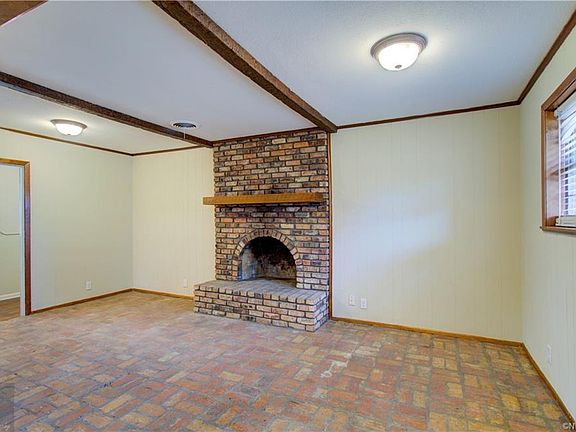 3rd image of 2103 Wakefield Ave