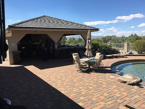 Backyard barbecue house