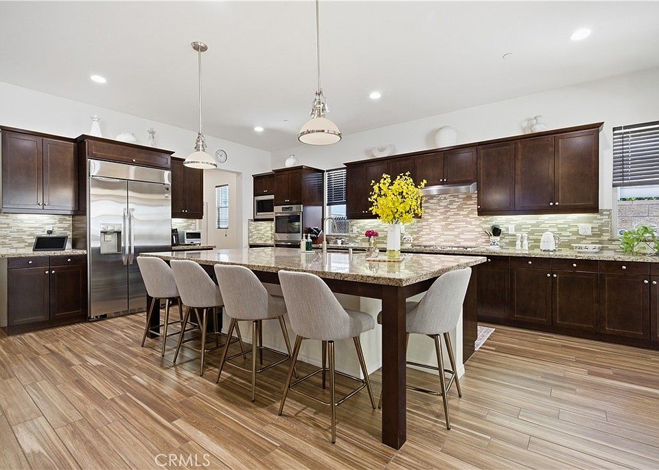 4977 Hydepark Dr, Agoura Hills, CA 91301 | MLS #SR26110975 | Zillow