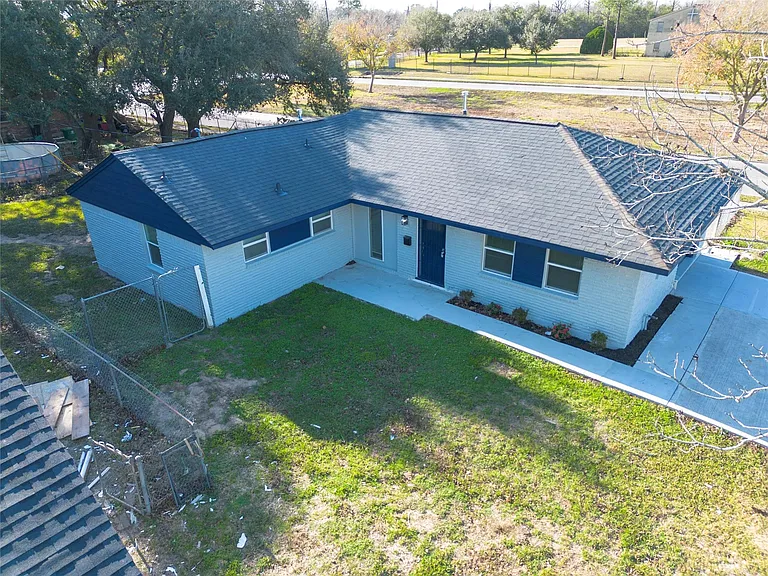 5502 Elm Tree Dr — Photo 28