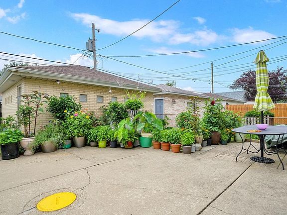 3rd image of 4734 S Kildare Ave #G