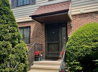 202 Soundview Ave UNIT 3, Stamford, CT 06902
