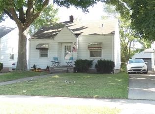 15751 Ash Ave, Eastpointe, MI 48021