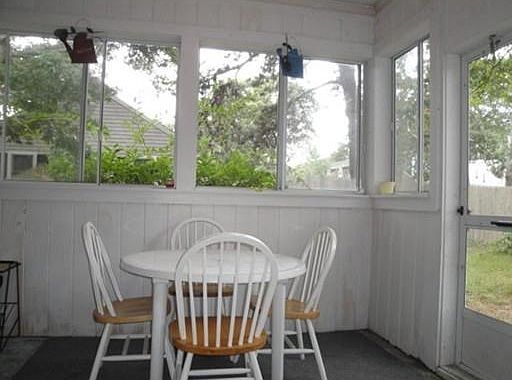 5th image of 20 Sycamore Ln