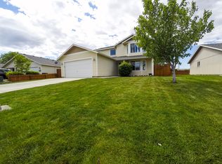 212 Millenium St, Moxee, WA 98936