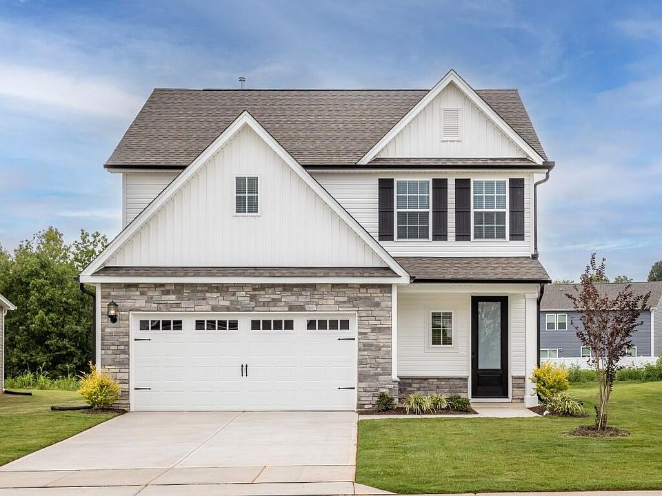 1st image of 247 Custer Dr