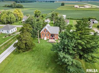 586 Moore St, Milton, IL 62352