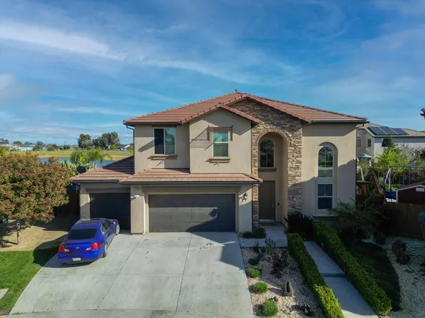 7269 W Robinwood Ln, Fresno, CA 93723