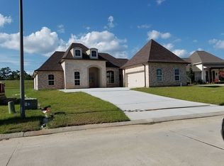 305 Cypress Lakes Dr, Slidell, LA 70458