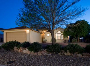 744 Scenic View Dr, Las Cruces, NM 88011