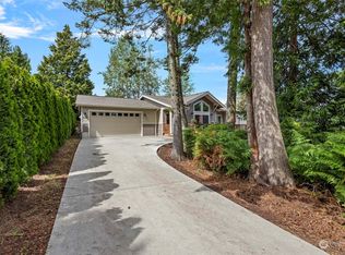 8149 Skeena Way, Blaine, WA 98230