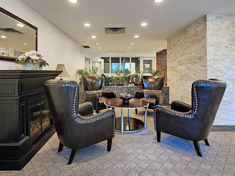 7805 Bayview Ave #625 — Photo 37