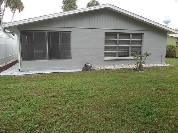 3rd image of 2415 Terry Ln