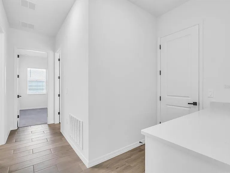 5522 Lightning Whelk Ln — Photo 19