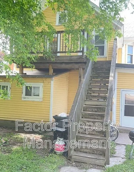 815 N 4th St — Photo 10