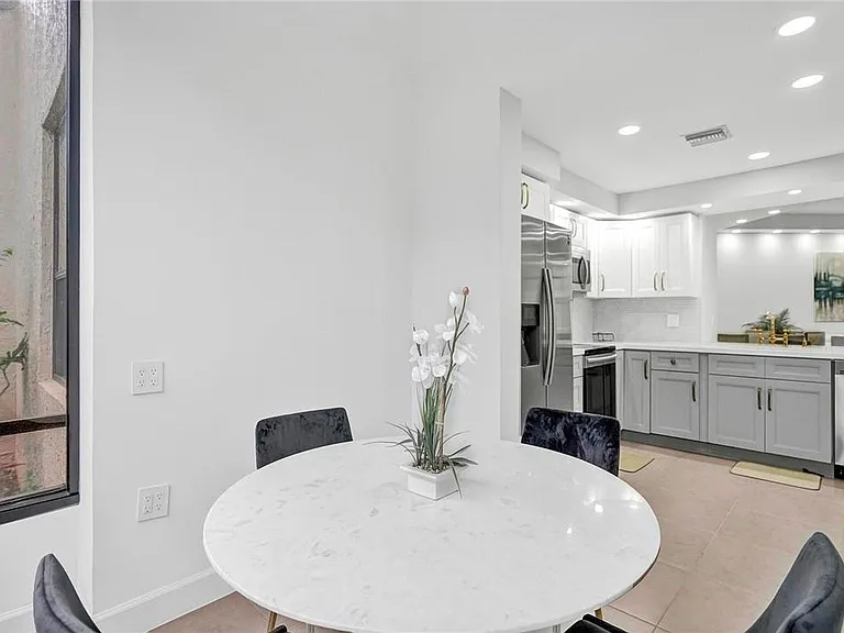 7484 La Paz Blvd #101 — Photo 33