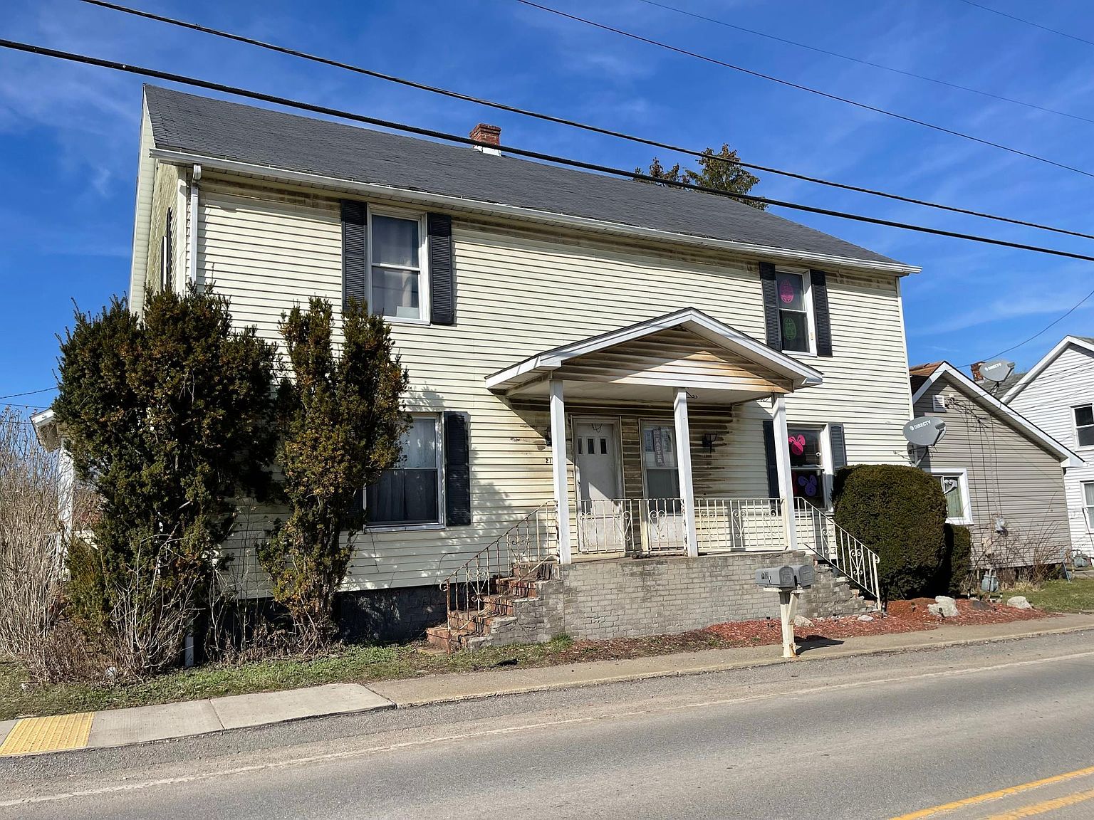 212 1/2 W Poland Rd #2, Bessemer, PA 16112 | Zillow