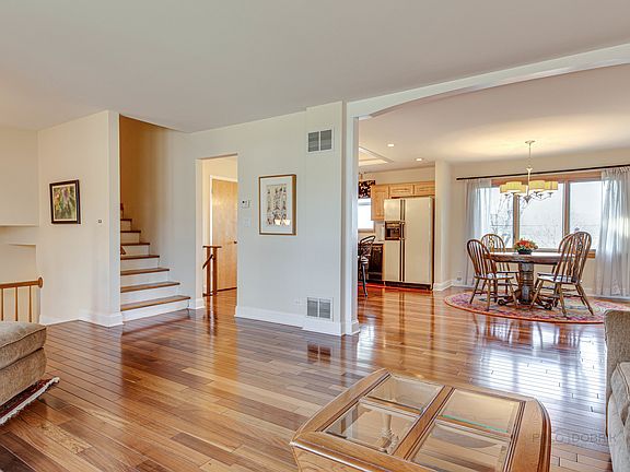 5th image of 1410 Miami Ln