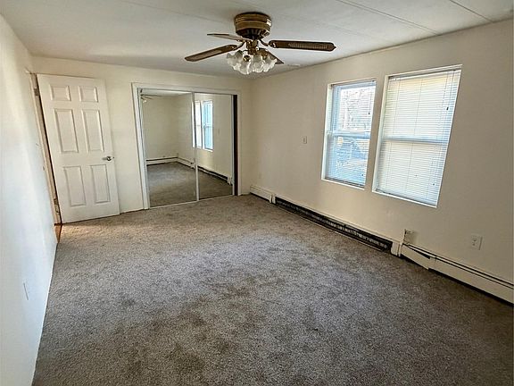 5th image of 60 Webb Avenue