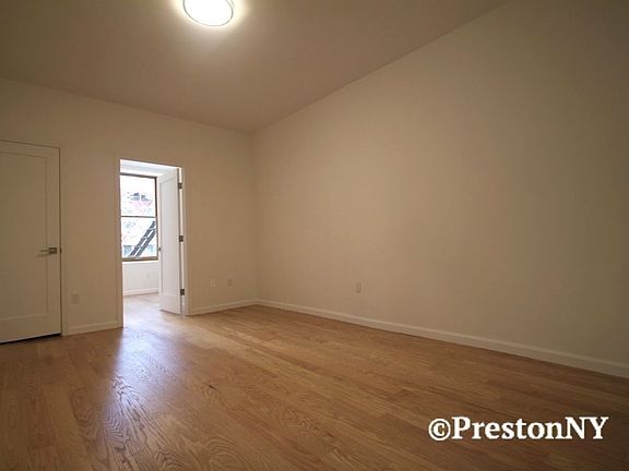 3rd image of 134 W 15th St APT 3FW
