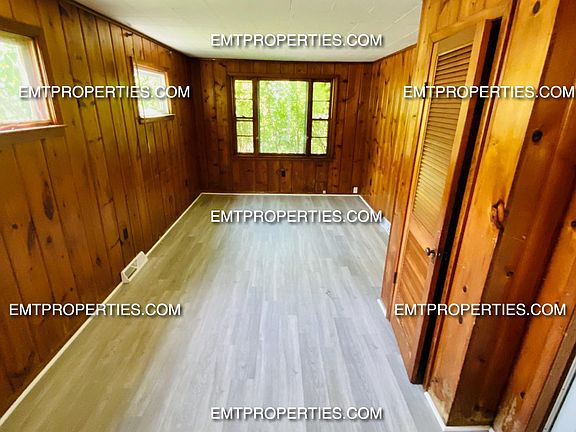 5th image of 501 Park Ave
