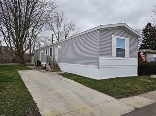 11744 Cascade Cir, Romeo, MI 48065