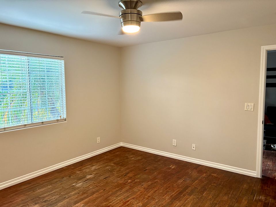 2nd image of 20441 Marilla St