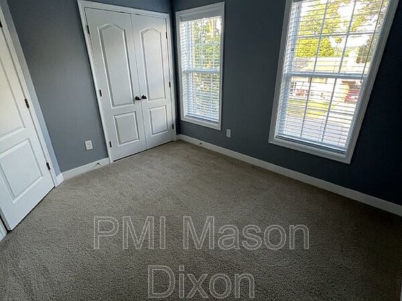 3rd image of 360 Baltimore Ave